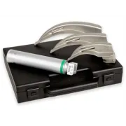 Set laringoscop GIMA Green F.O. Xenon/Halogen – 2.5 V pentru adulți, cu 3 lame McIntosh