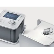 Aparat CPAP / Auto CPAP BREATHCARE – Terapie pentru Apnee în Somn, cu mască, umidificator și card SD