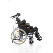 Scaun cu rotile multifuncțional cu autopropulsie – roți mari Ø 60 cm, cadru robust din oțel și numeroase reglaje