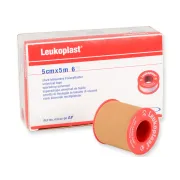 Bandă adezivă Leukoplast 5 m × 50 mm pentru piele normală (cutie 6 buc)