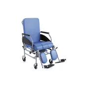Scaun cu WC reclinabil Moretti Komoda RC325 – compact, ușor de manevrat, gândit pentru băile mici