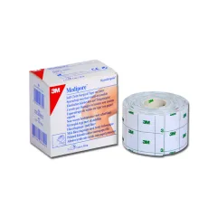 Bandă adezivă medicală Medipore 3M din material textil moale 50 mm × 10 m