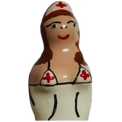 Prezervativ decorativ pictat manual Condomerie Nurse Brunette