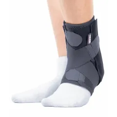Orteză de gleznă mobilă cu suport elastic, Malleofix Plus Junior – Triamed