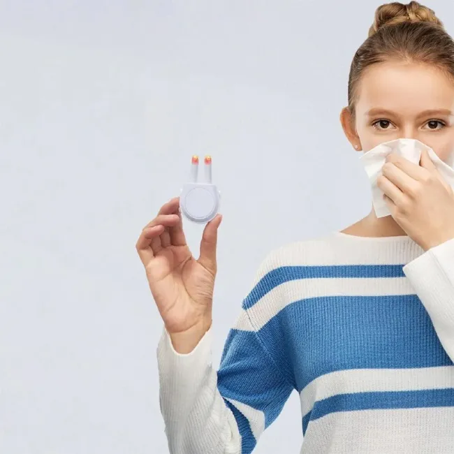 Dispozitiv Medical pentru Tratarea Rinitei Alergice prin Fototerapie – Certificat ANMDM