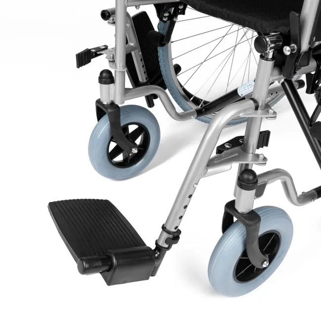 Scaun rulant BASIC-TIM din oțel, pliabil, 16.8 kg, capacitate 115 kg, șezut 48 cm