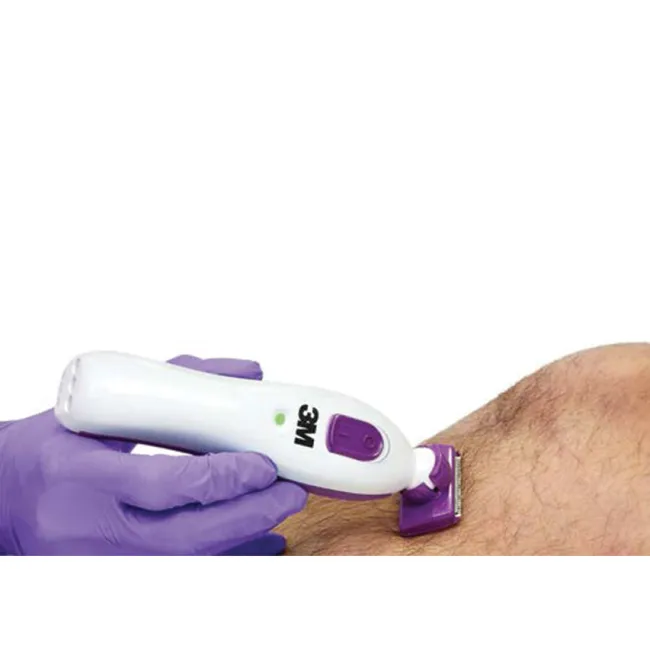 Kit de pornire aparat de tuns chirurgical 3M 9667L-E cu cap pivotant (aparat + încărcător) (1 kit)