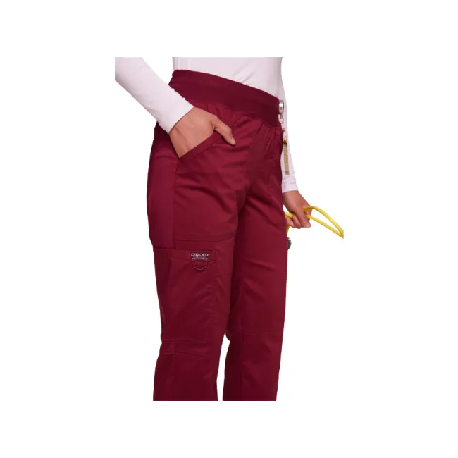 Pantaloni medicali damă Cherokee Revolution cu elastic în talie, mărimea M, culoare wine (1 buc)
