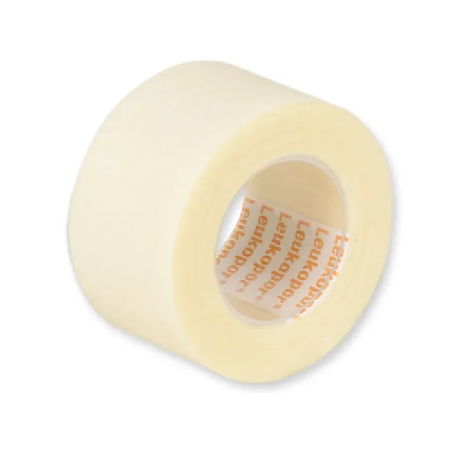 Bandă adezivă Leukopor 9,2 m × 25 mm pentru piele sensibilă (cutie 12 buc)