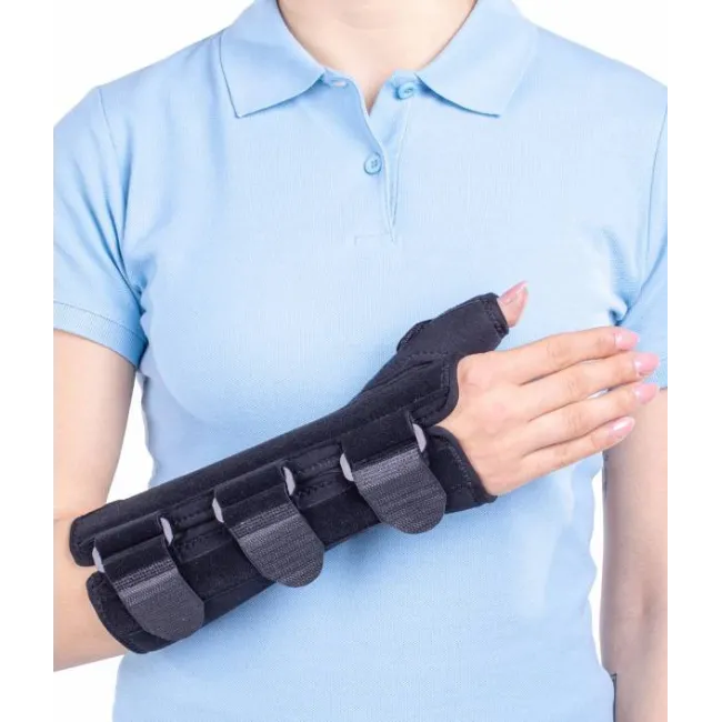 Orteză fixă pentru încheietura mâinii, mână și deget, Carpofix M Finger – Triamed