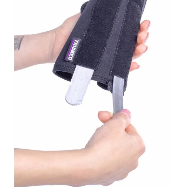 Orteză fixă pentru încheietura mâinii, mână și deget, Carpofix M Finger – Triamed